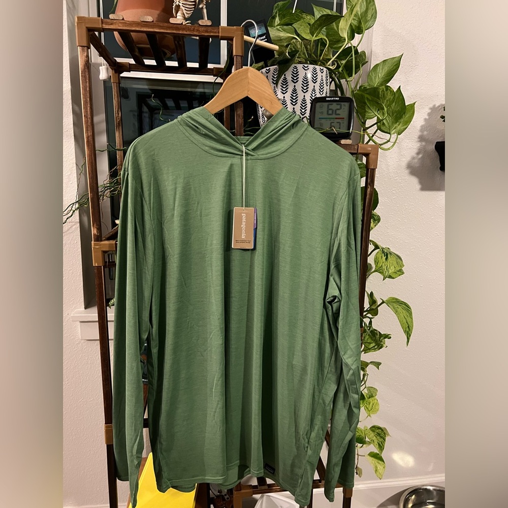 Men’s Large Patagonia shirt